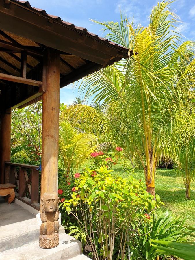 Waiara Village Guesthouse Maumere Kültér fotó